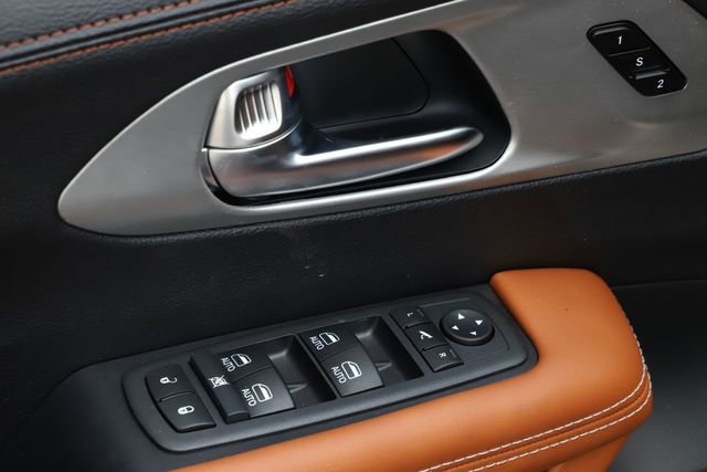 New 2026 Chrysler Pacifica Pinnacle AWD/4WD image 17