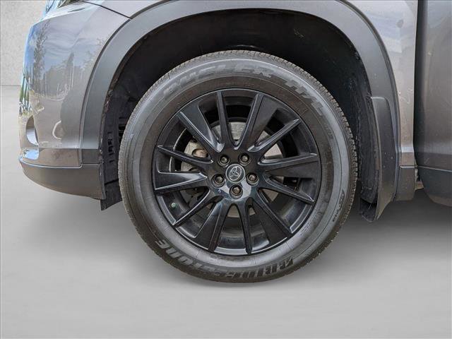 Used 2019 Toyota Highlander SE w/ Nightshade Edition AWD/4WD image 13
