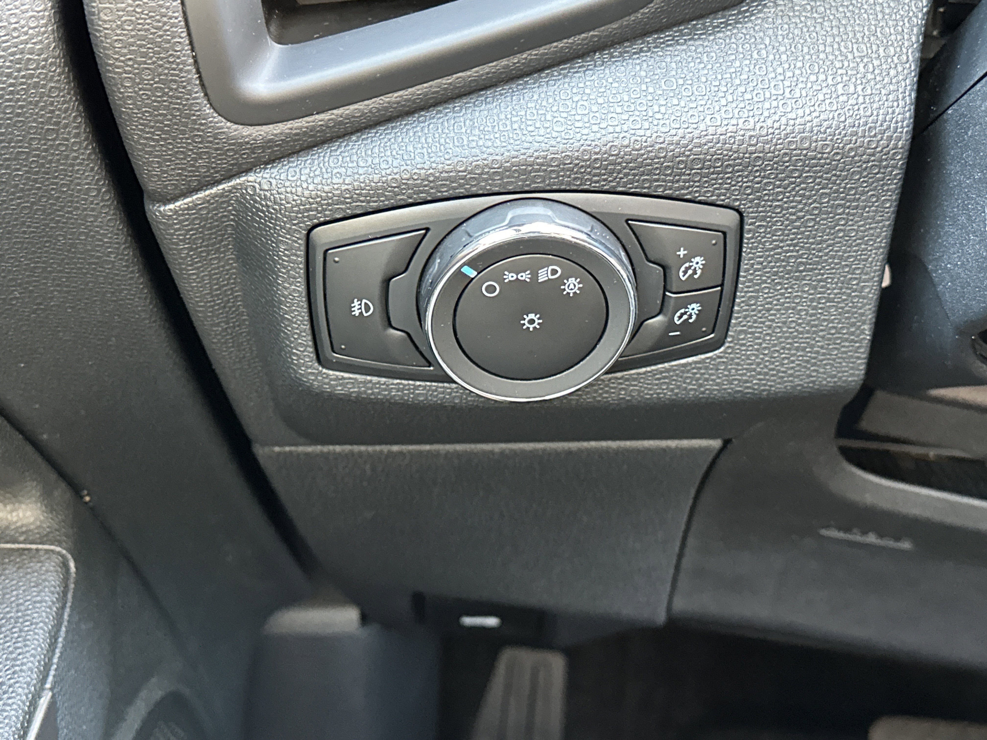 Used 2020 Ford EcoSport SE FWD image 27