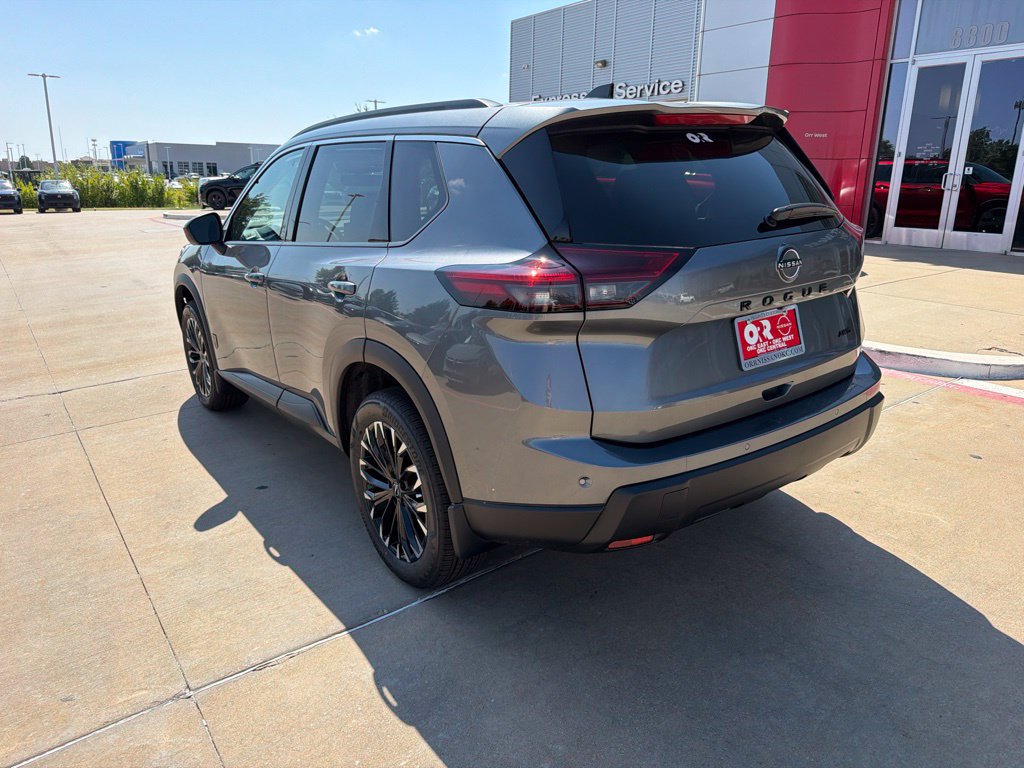 New 2026 Nissan Rogue Dark Armor AWD/4WD image 3