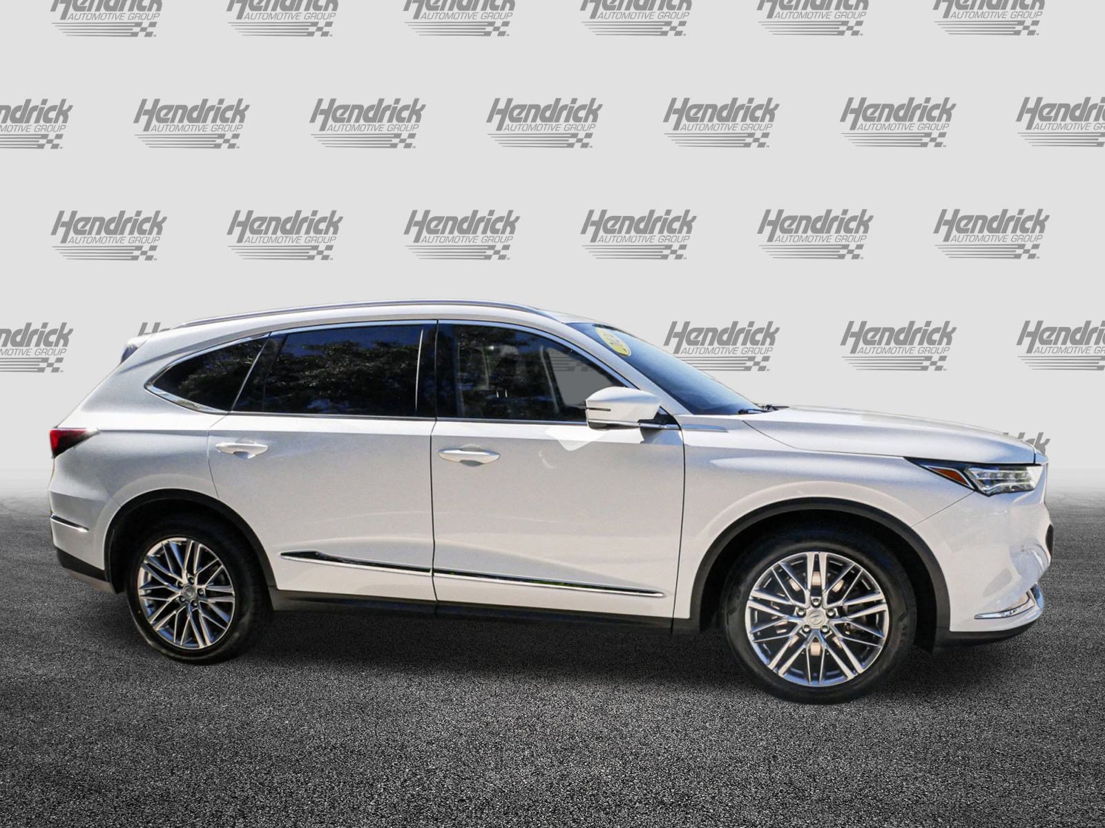 Used 2024 Acura MDX SH-AWD w/ Advance Package image 11
