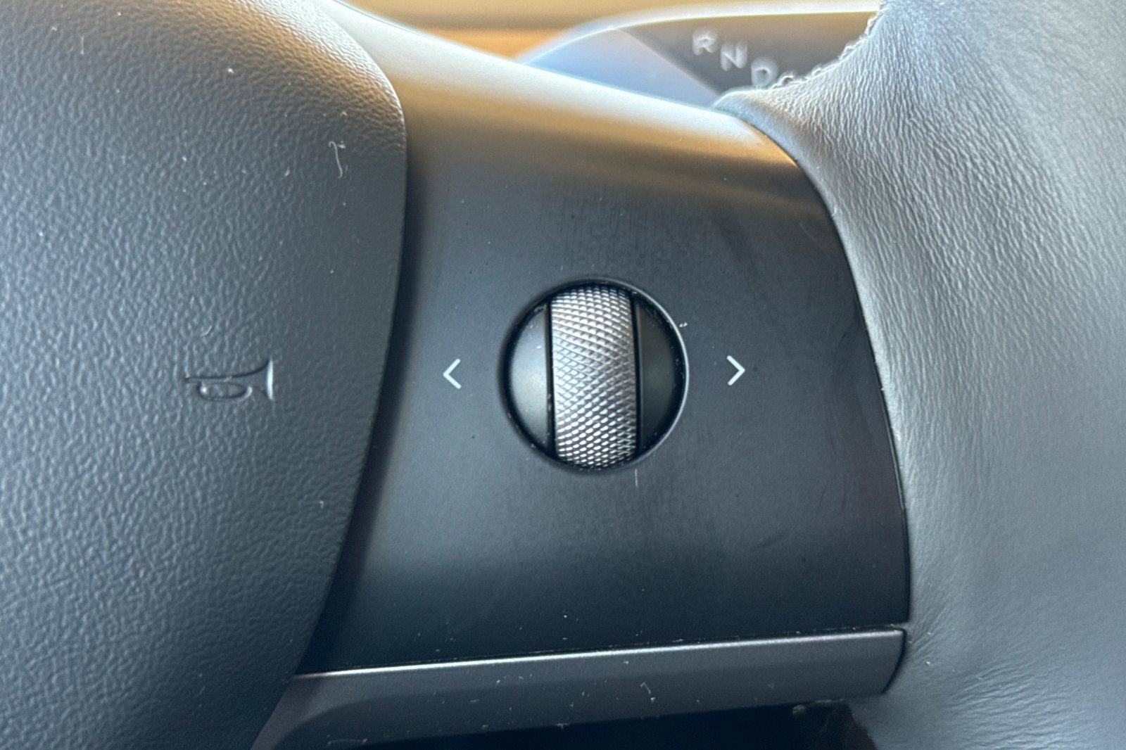 Used 2021 Tesla Model Y Long Range image 28