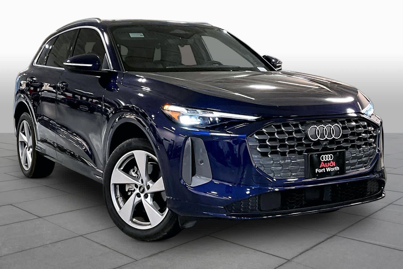 Used 2025 Audi Q5 Premium Plus AWD/4WD image 3