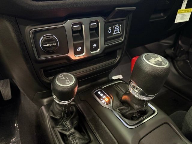 New 2026 Jeep Wrangler Sport AWD/4WD image 25