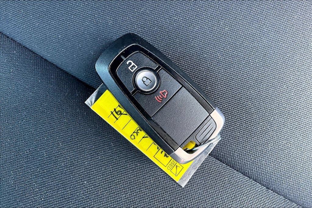 Used 2025 Ford Bronco 2-Door AWD/4WD image 6