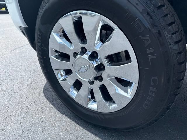 Used 2021 Chevrolet Silverado 2500 High Country w/ Z71 Off-Road Package AWD/4WD image 10
