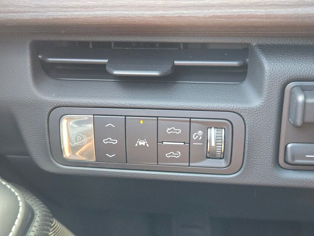 New 2026 GMC Sierra EV Denali image 28