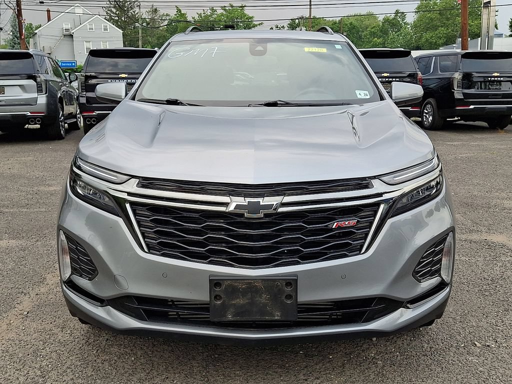 Used 2023 Chevrolet Equinox RS AWD/4WD image 2