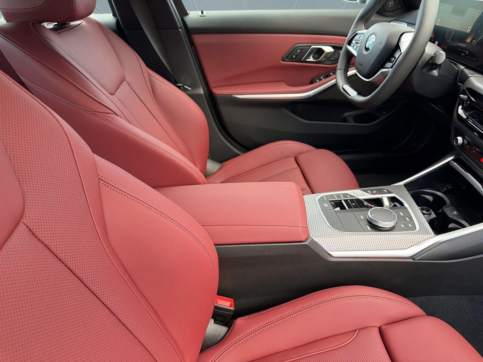 New 2026 BMW 330i Sedan w/ Premium Package RWD image 31