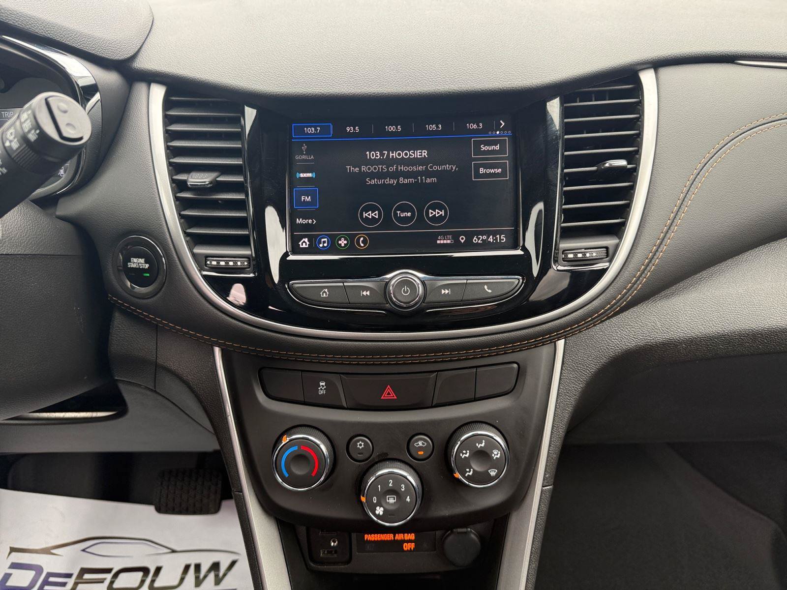 Used 2022 Chevrolet Trax LT w/ LT Convenience Package AWD/4WD image 14