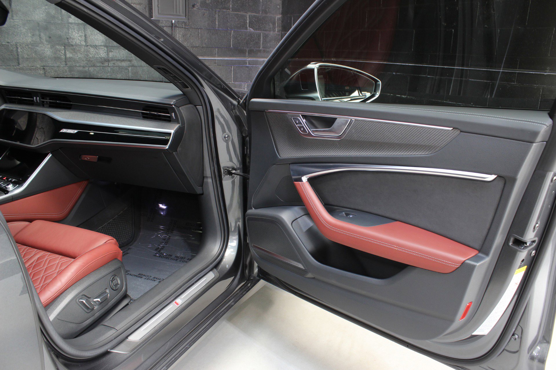 Used 2023 Audi S6 Prestige image 28