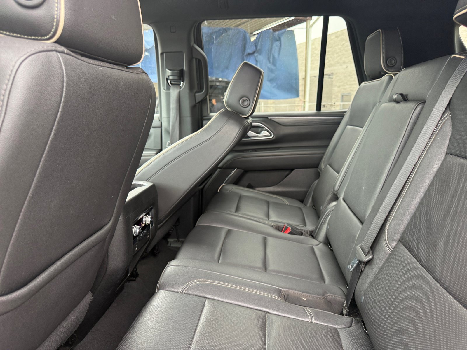 Used 2018 GMC Yukon Denali AWD/4WD image 24
