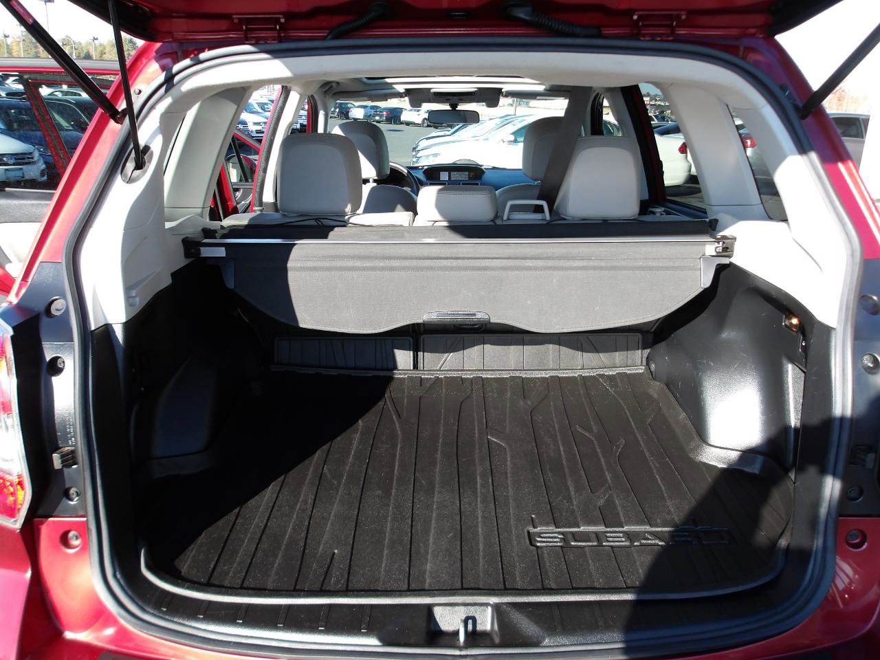 Used 2016 Subaru Forester 2.5i Touring w/ Eyesight & Navigation System AWD/4WD image 11