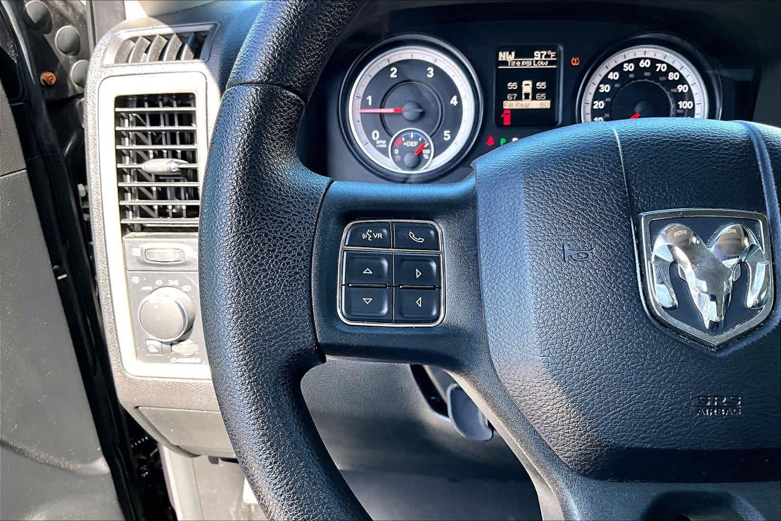 Used 2015 RAM 2500 Tradesman w/ Chrome Appearance Group AWD/4WD image 24