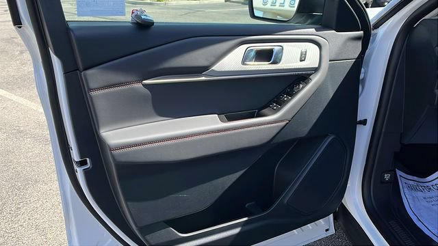 New 2026 Ford Explorer Active w/ Active Comfort Package RWD image 14
