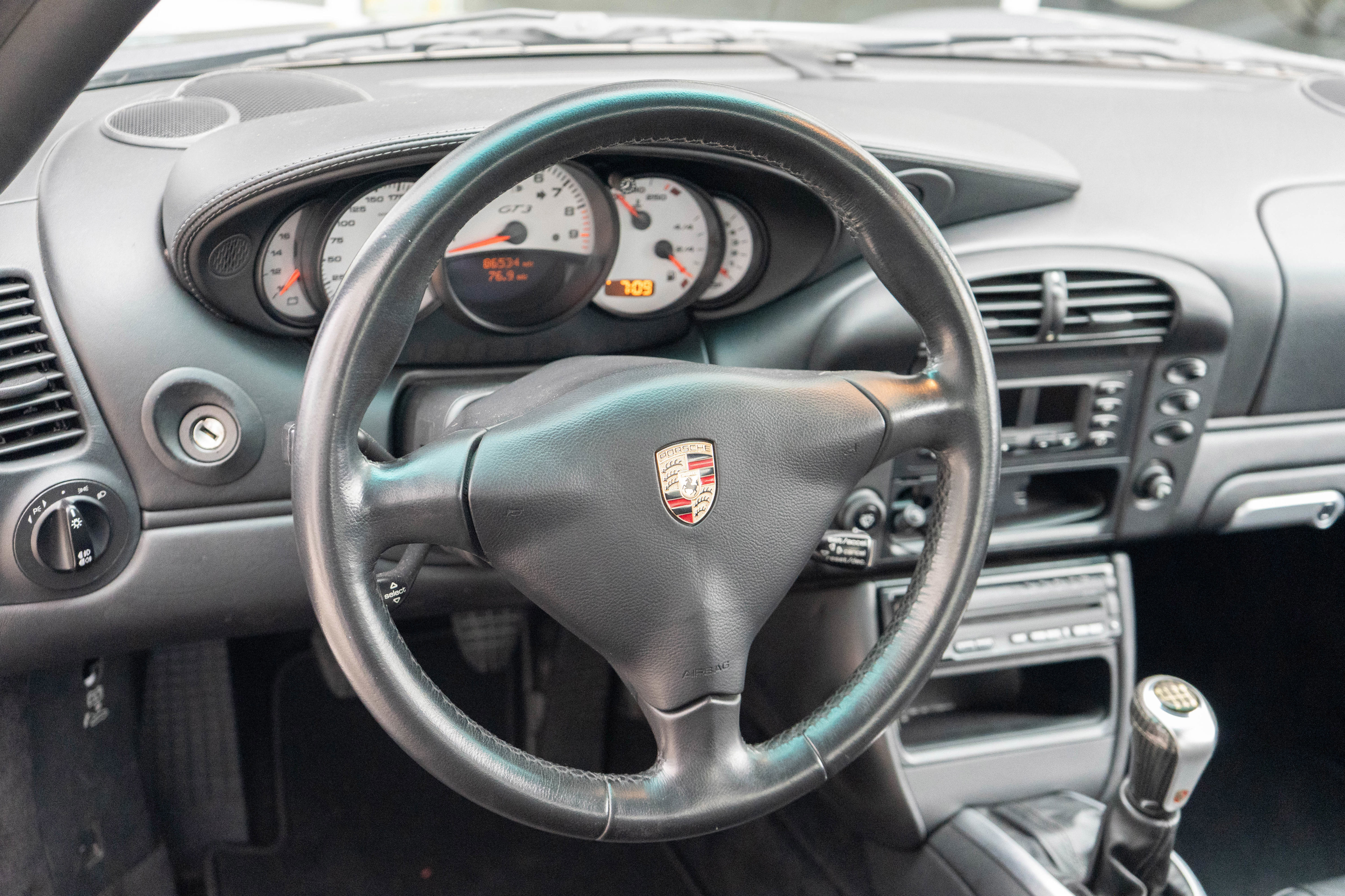 Used 2004 Porsche 911 GT3 image 13