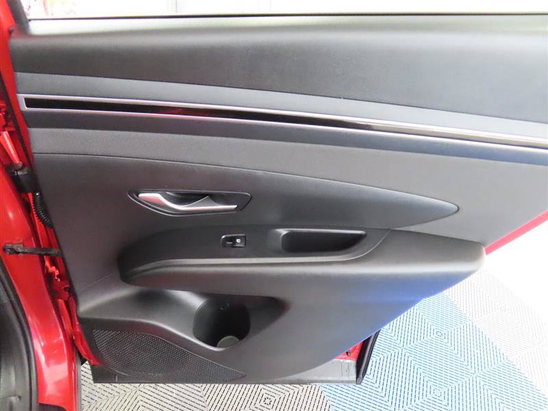Used 2023 Hyundai Tucson SEL w/ Convenience Package AWD/4WD image 34