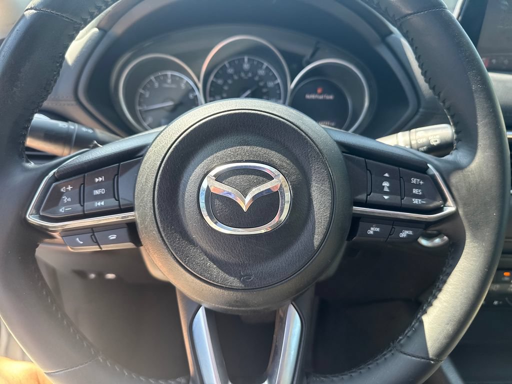 Used 2018 MAZDA CX-5 Touring w/ Preferred Equipment Package FWD image 19