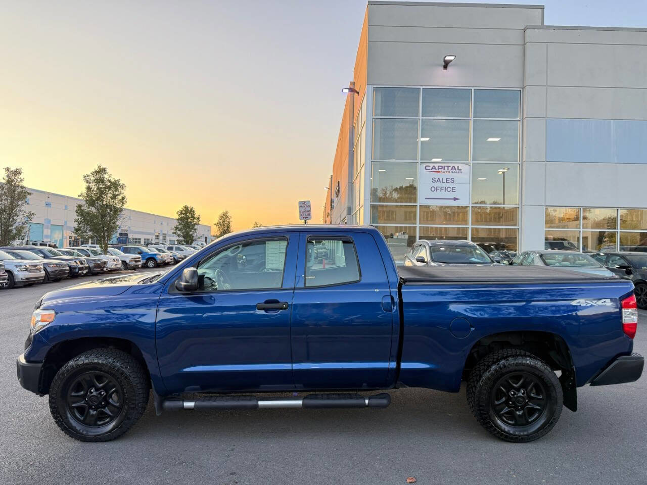 Used 2015 Toyota Tundra SR image 14