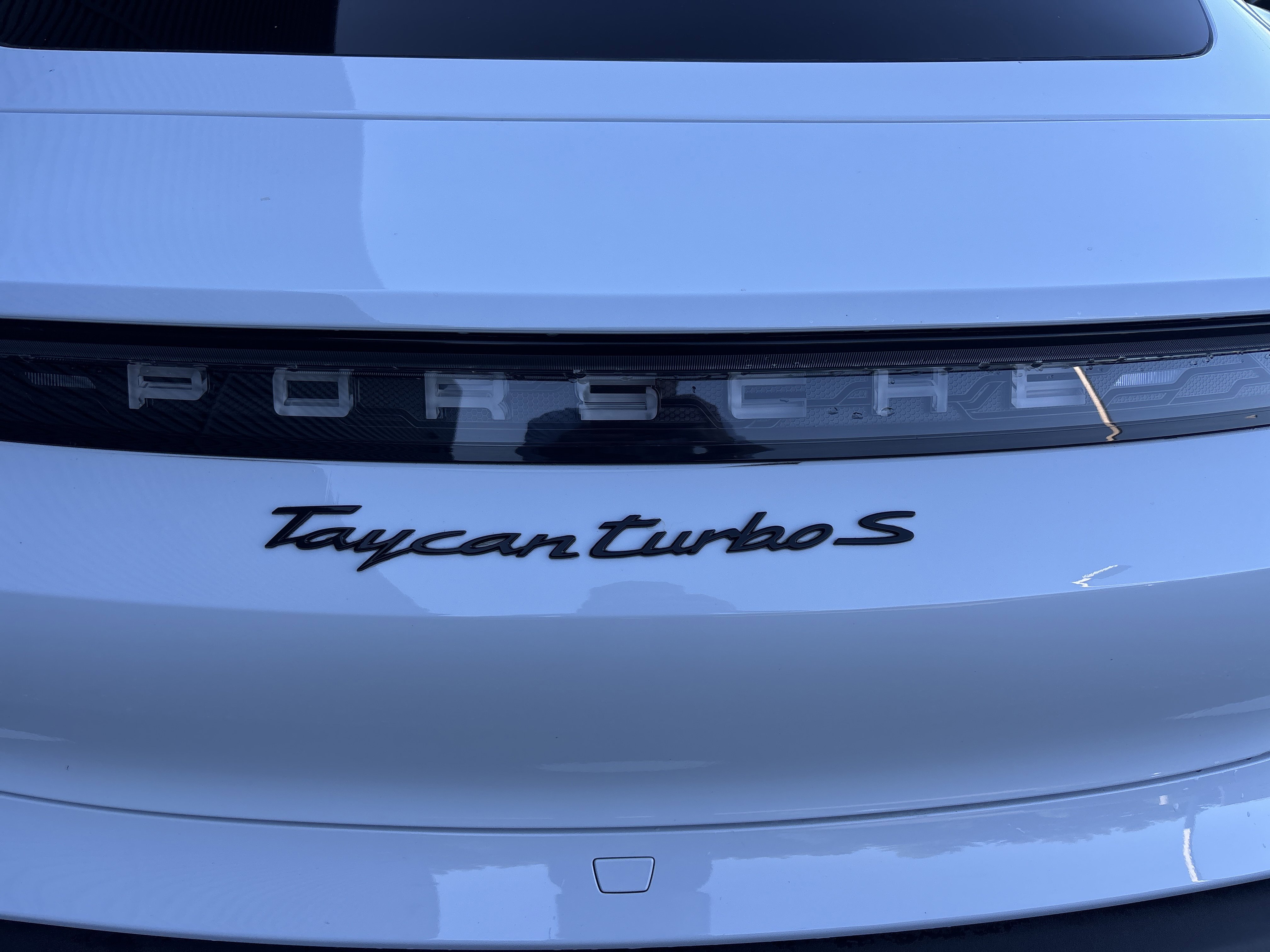Certified 2020 Porsche Taycan Turbo S image 27