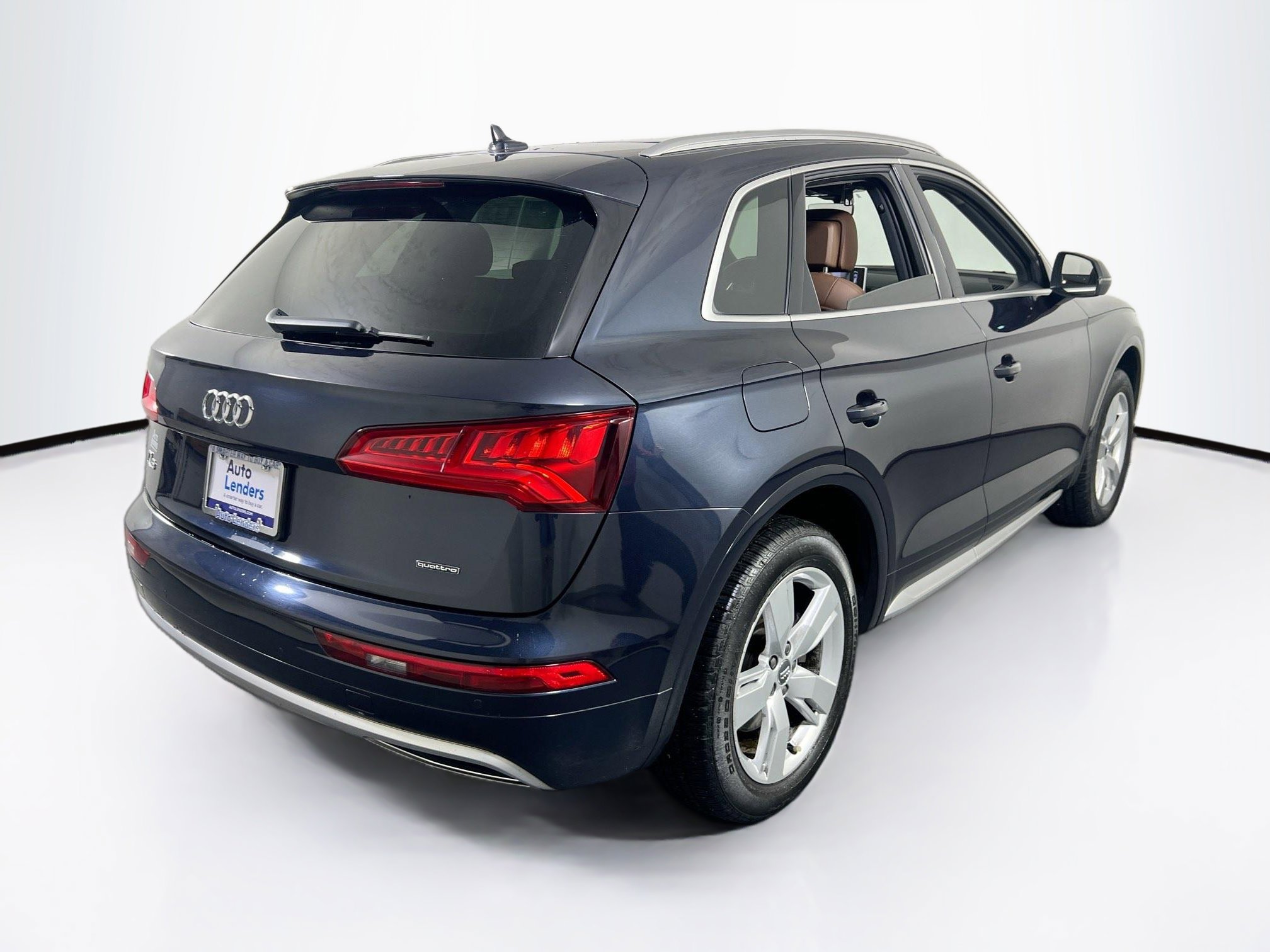 Used 2019 Audi Q5 2.0T Premium Plus w/ Premium Plus Package image 5