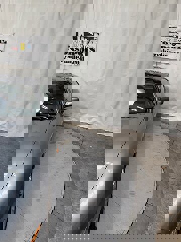 Used 2005 Jaguar XK8 Coupe image 12