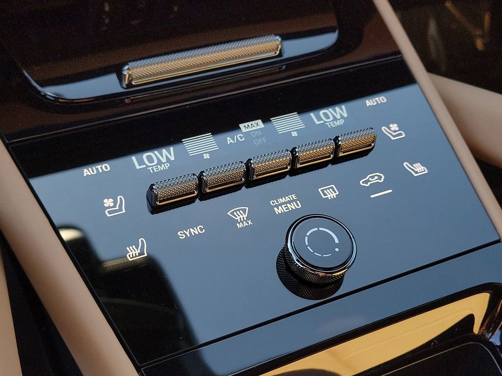 New 2026 Porsche Cayenne Coupe image 32