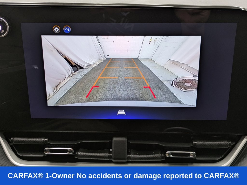 Used 2025 Chevrolet Equinox LT AWD/4WD image 12