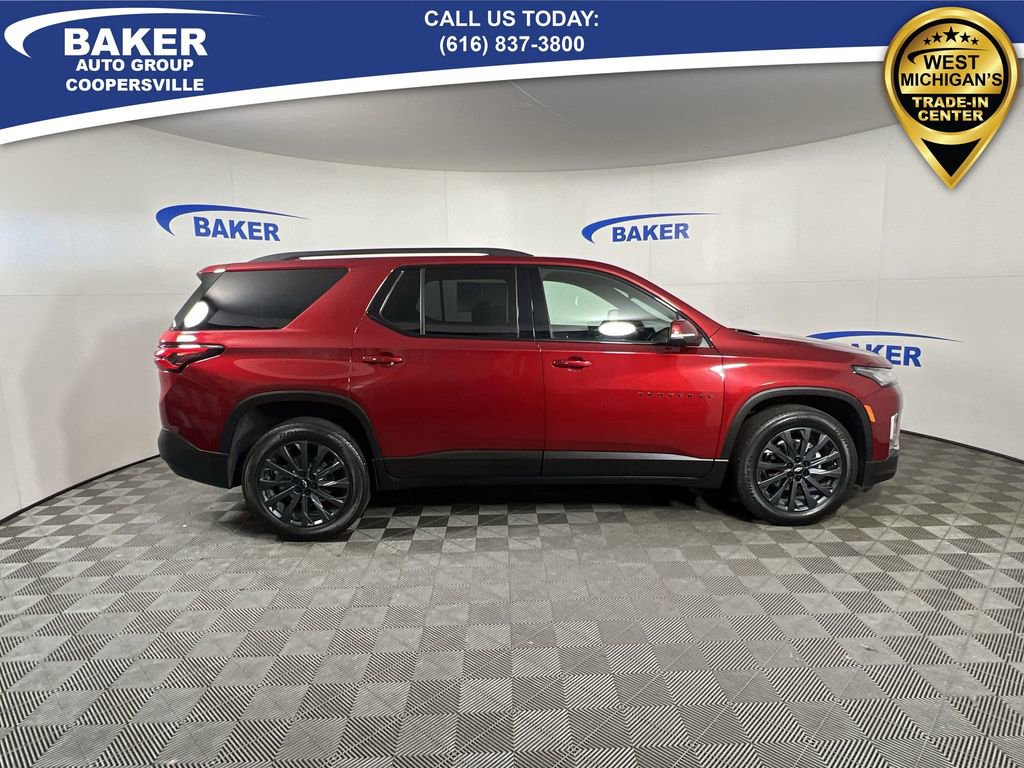 Certified 2023 Chevrolet Traverse RS w/ LPO, Floor Liner Package image 10