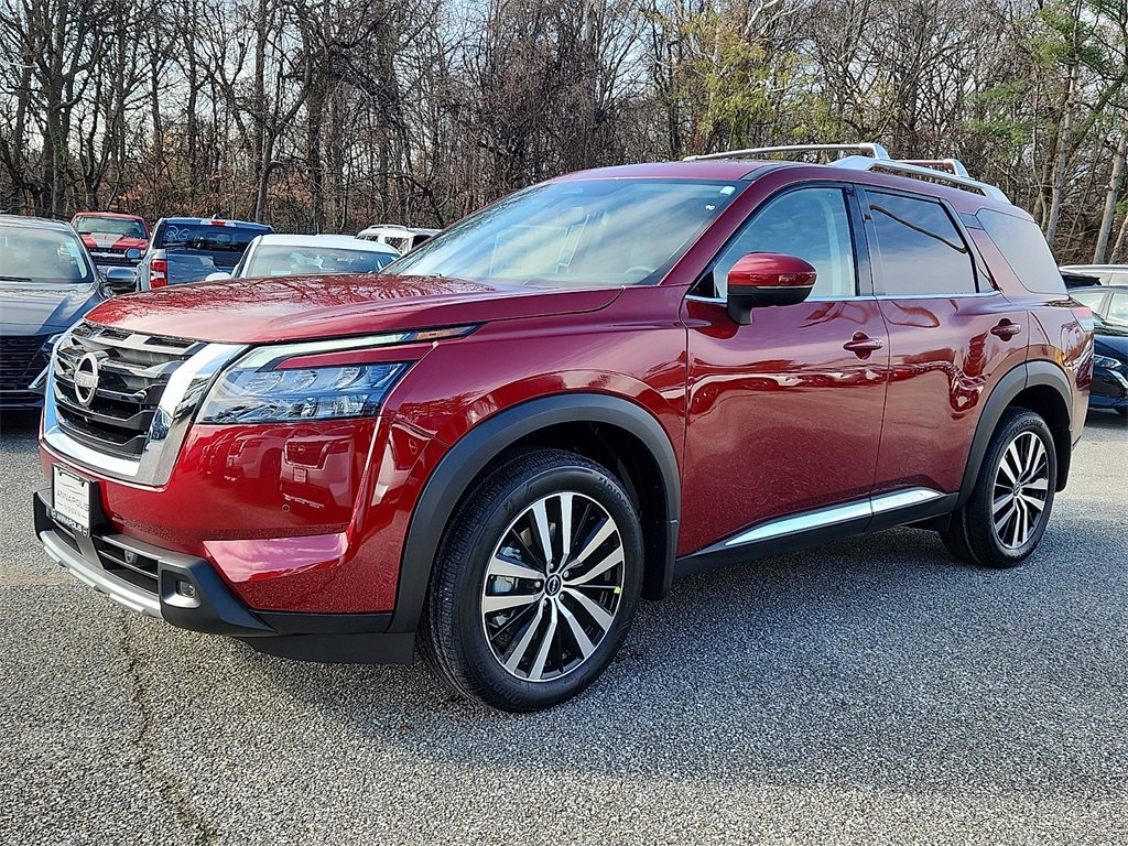 New 2025 Nissan Pathfinder Platinum video 2
