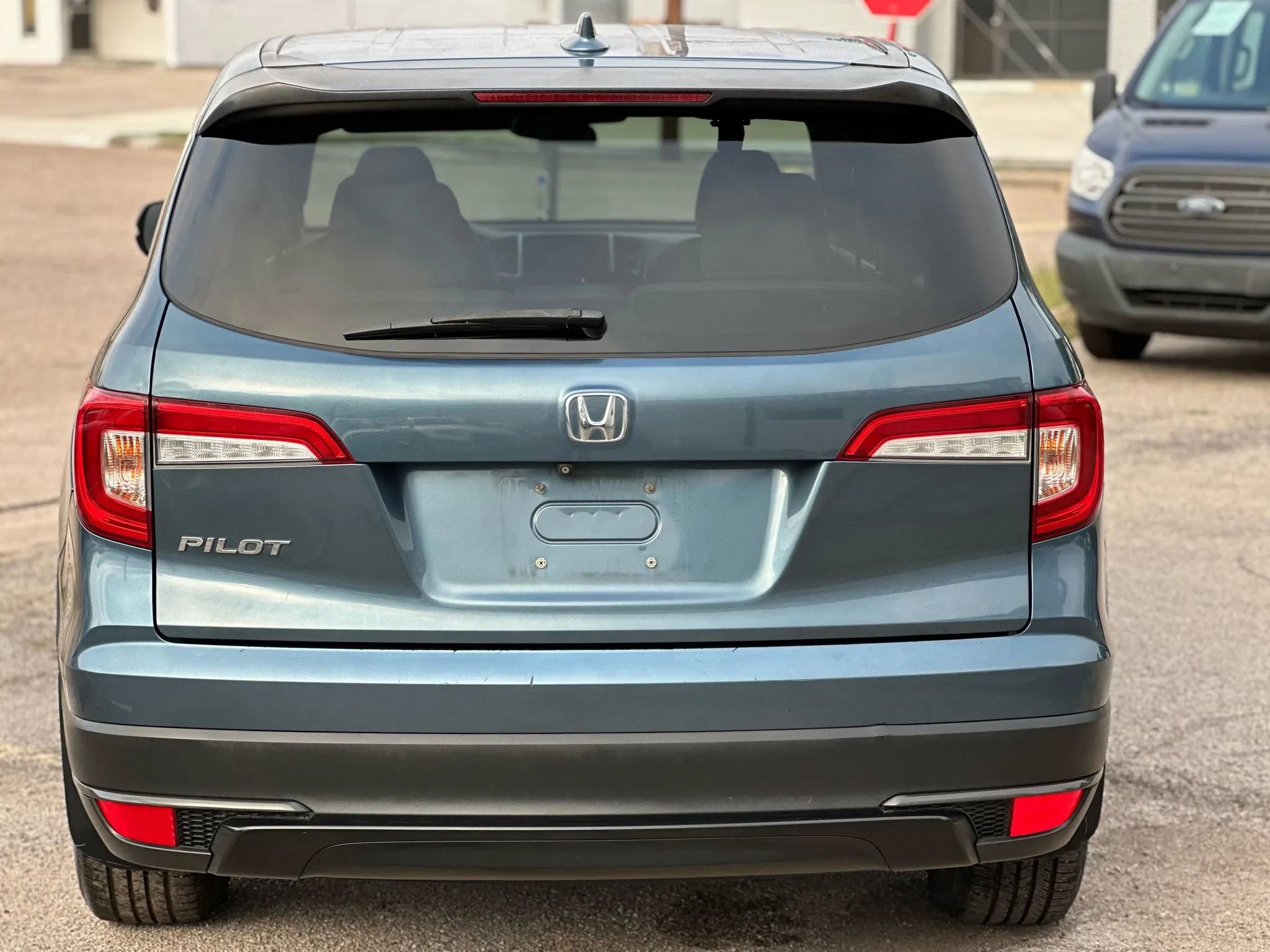 Used 2019 Honda Pilot LX image 5