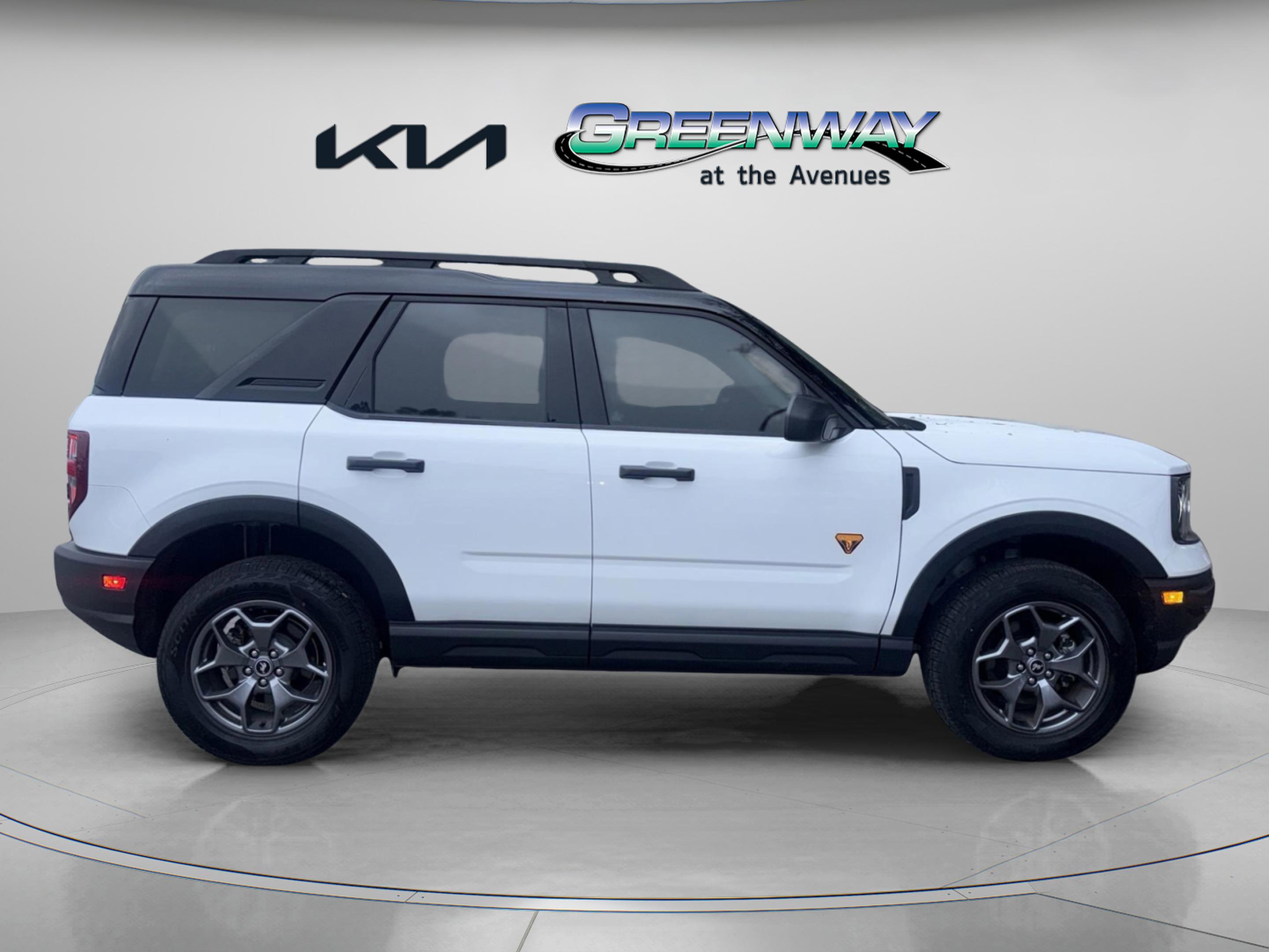 Used 2024 Ford Bronco Sport Badlands image 5