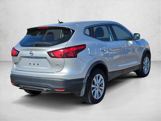 Used 2017 Nissan Rogue Sport S w/ S Appearance Package AWD/4WD image 5