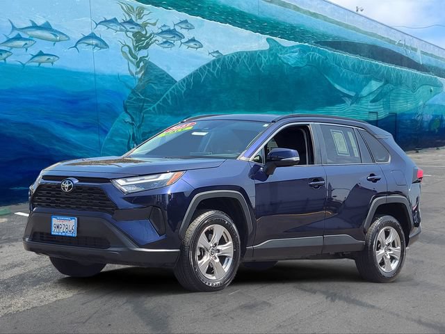 Used 2023 Toyota RAV4 XLE FWD image 3