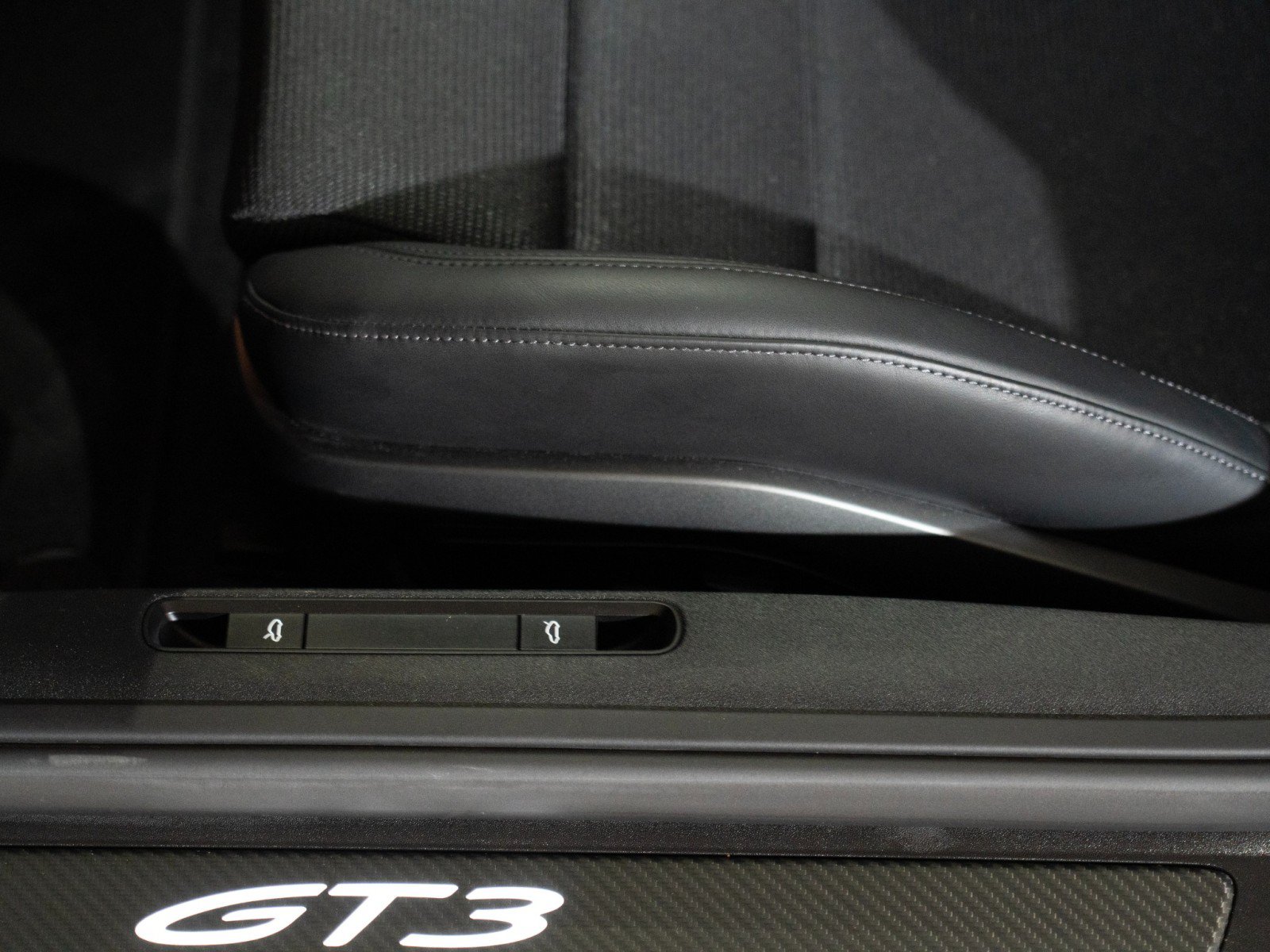 Certified 2026 Porsche 911 GT3 RWD image 13