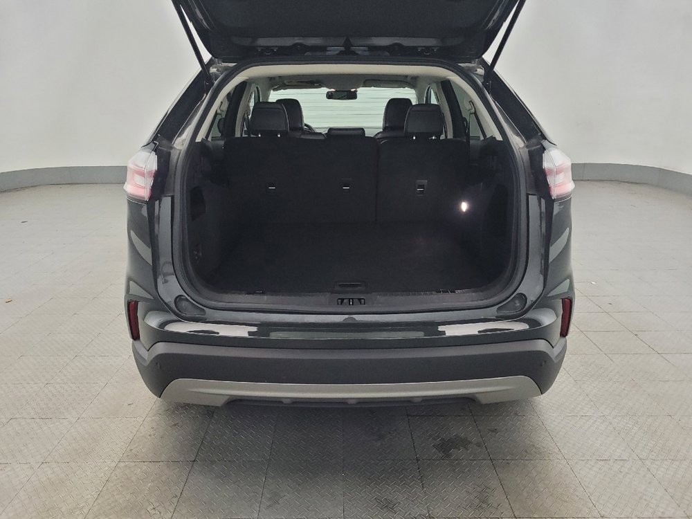 Used 2023 Ford Edge SEL image 29