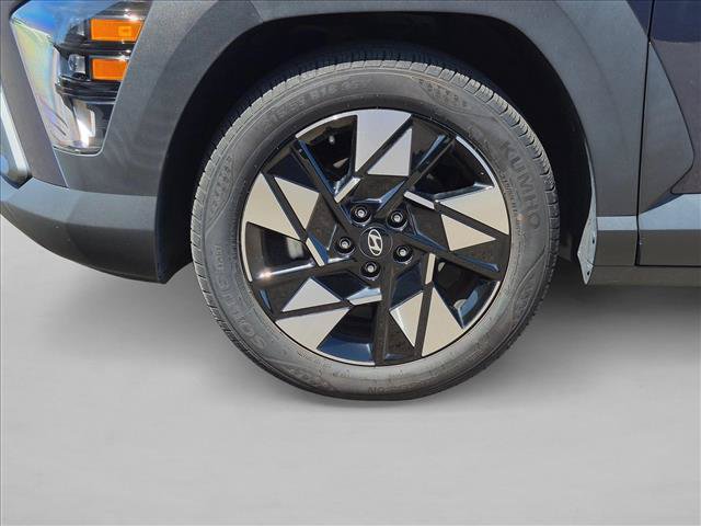 Certified 2024 Hyundai Kona SEL w/ Convenience Package FWD image 13