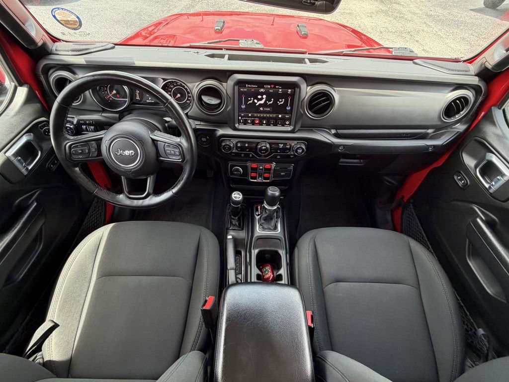 Used 2022 Jeep Gladiator Sport AWD/4WD image 12
