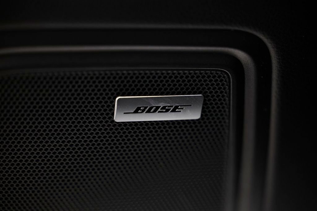 Certified 2025 Porsche Macan image 23
