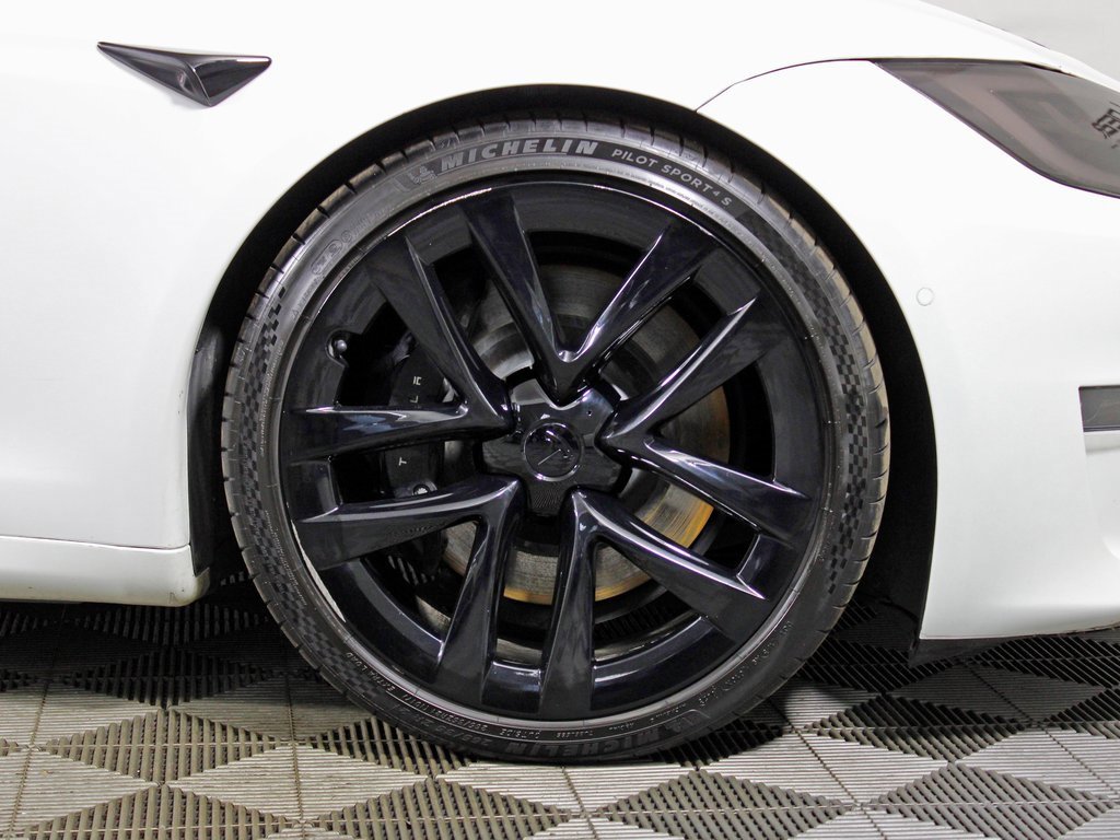 Used 2022 Tesla Model S Plaid image 40
