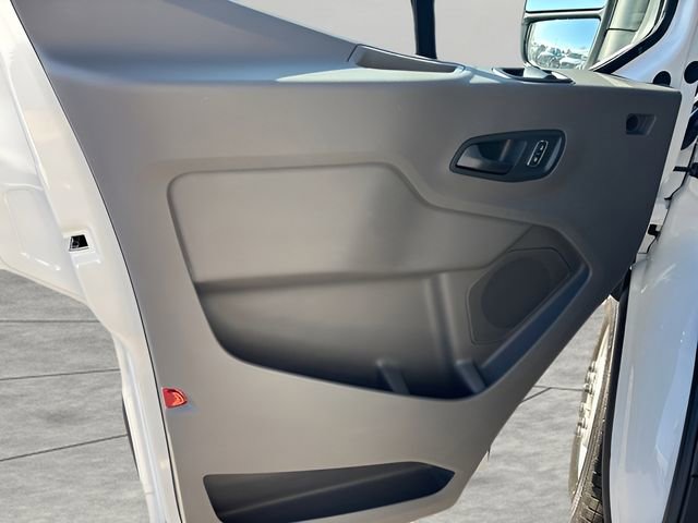 New 2026 Ford Transit 150 148 Medium Roof AWD image 9