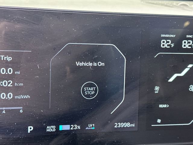 Used 2024 Kia EV9 Wind image 18