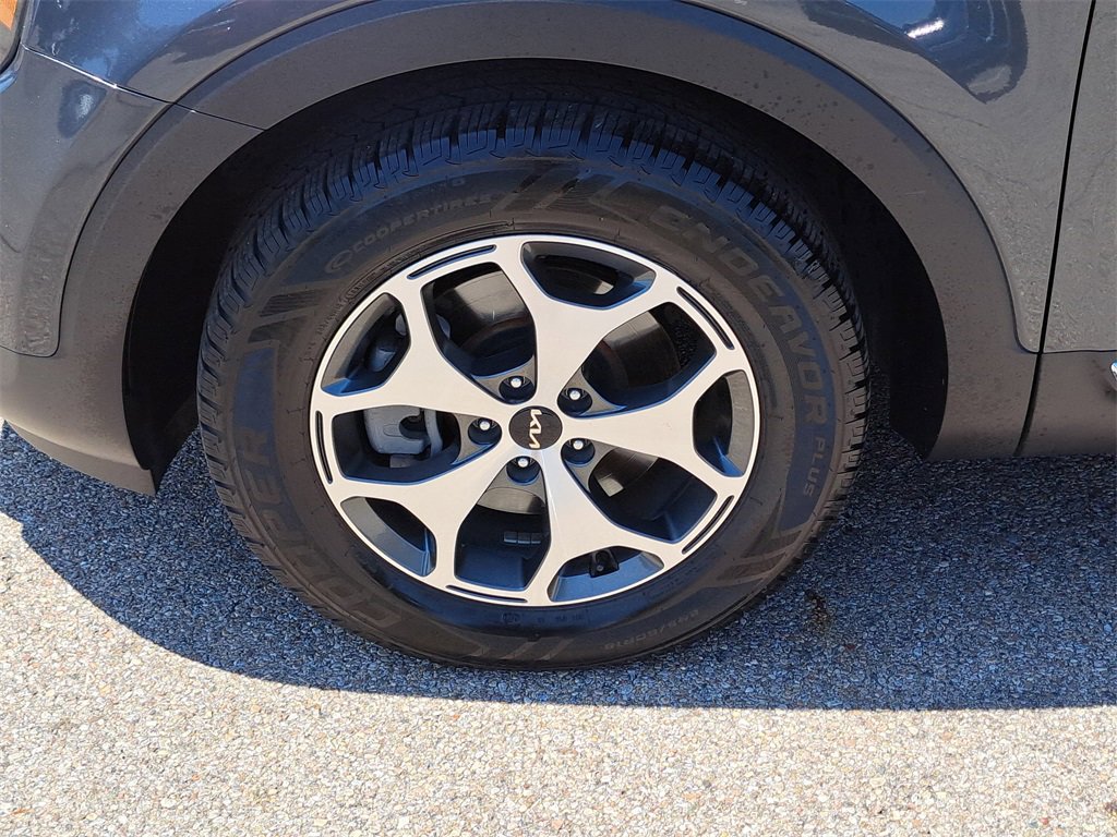 Used 2022 Kia Telluride EX w/ Towing Package image 9