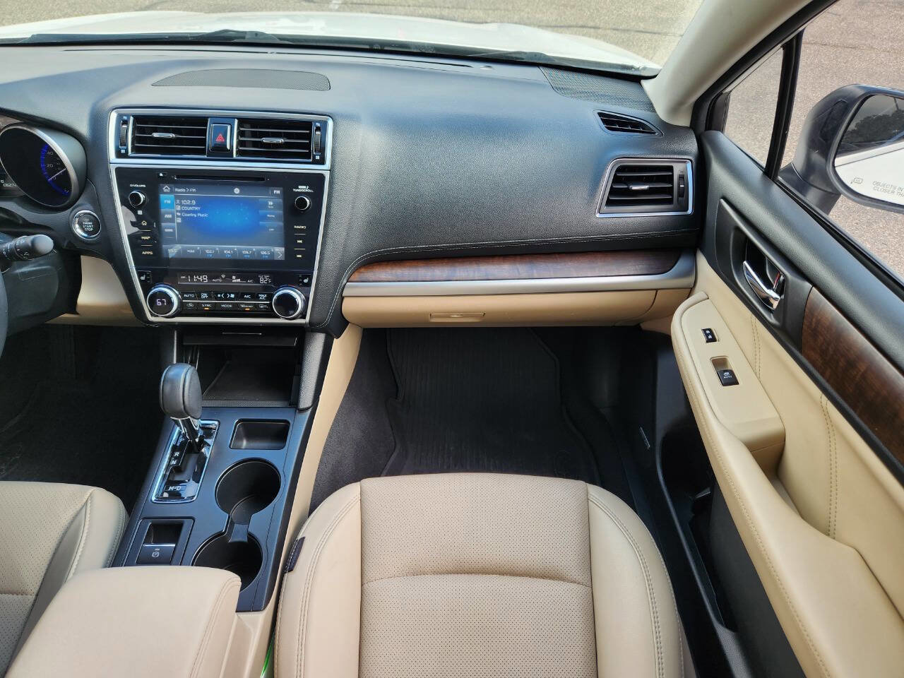 Used 2018 Subaru Outback 3.6R Limited image 17