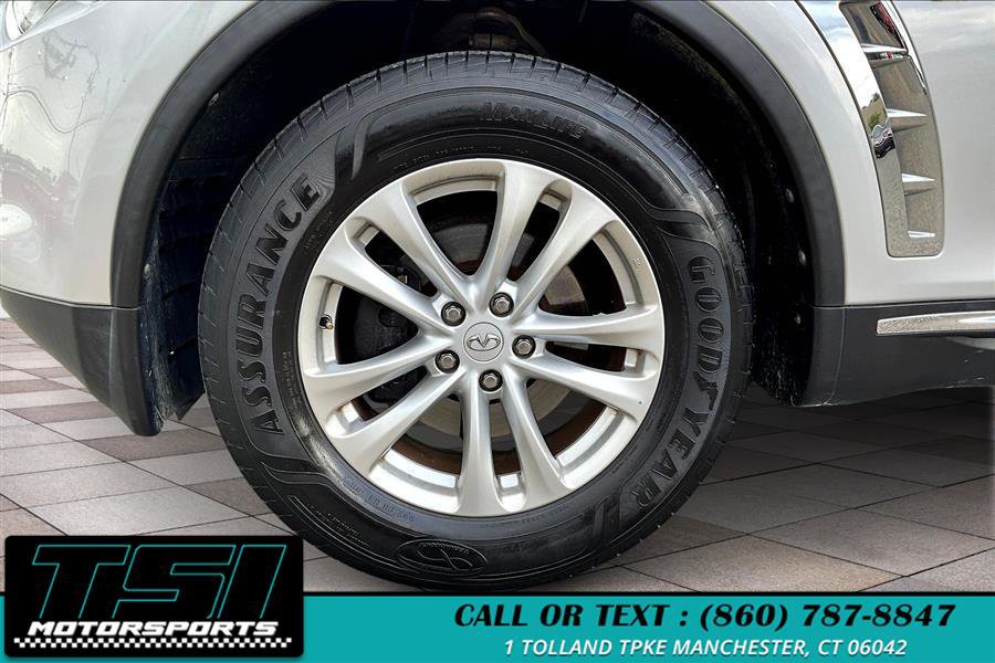 Used 2014 INFINITI QX70 AWD w/ Premium Package image 9