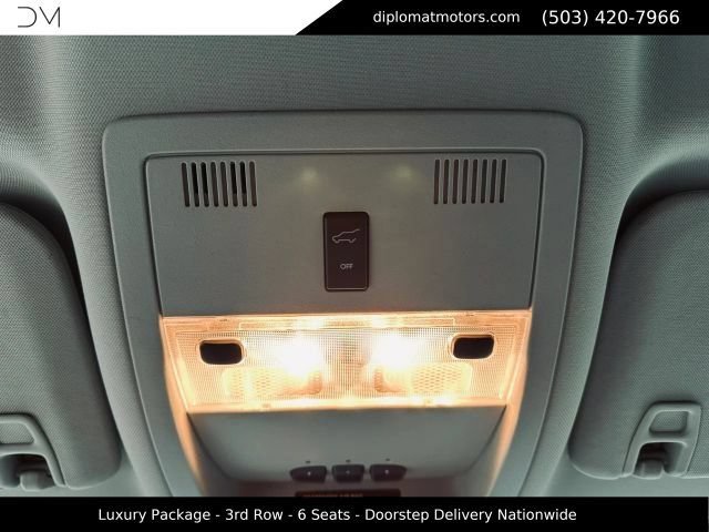 Used 2010 Chevrolet Tahoe LT w/ Luxury Package AWD/4WD image 40