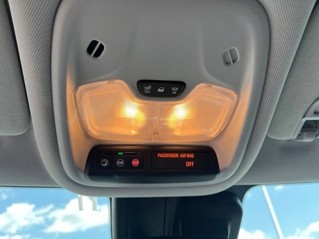 Used 2022 Chevrolet TrailBlazer LT w/ LPO, Blackout Package FWD image 24
