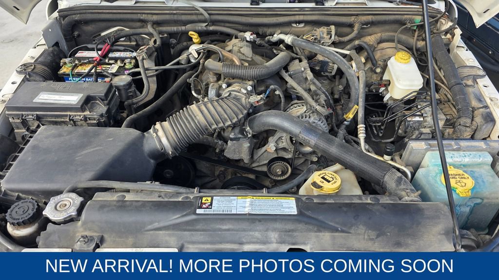 Used 2010 Jeep Wrangler Unlimited Sport image 20