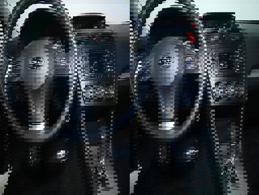 Used 2013 Subaru Crosstrek 2.0i Limited image 32