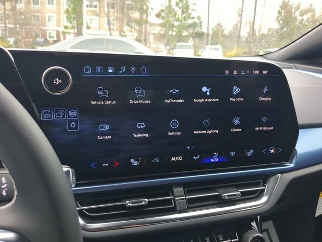 New 2026 Chevrolet Equinox EV LT FWD image 25